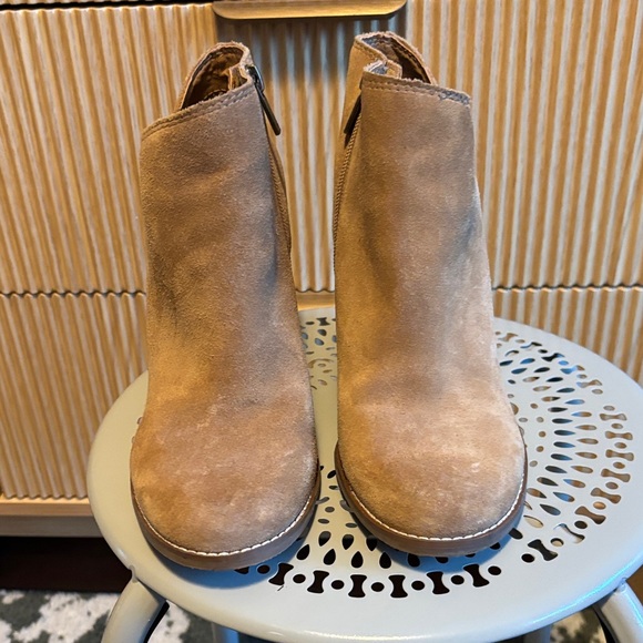 Lucky Brand Tan Suede Wedge Booties - Picture 2 of 7